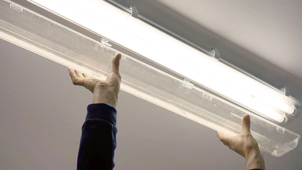 Obrázek znázorňující jednoduchost instalace a údržby.
