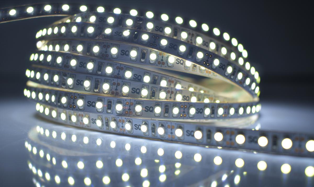 LED pásik 9,6W/m bez krytia studená biela