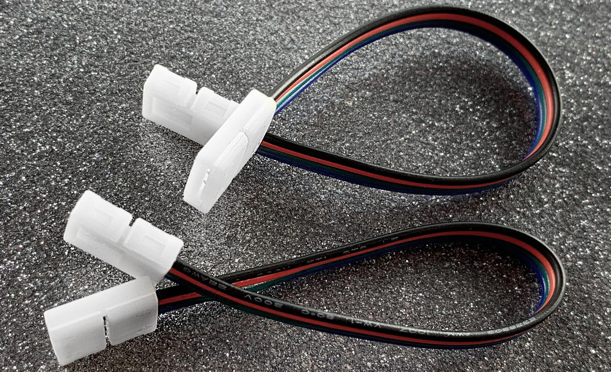 RGB konektor + kábel + konektor LED pásik