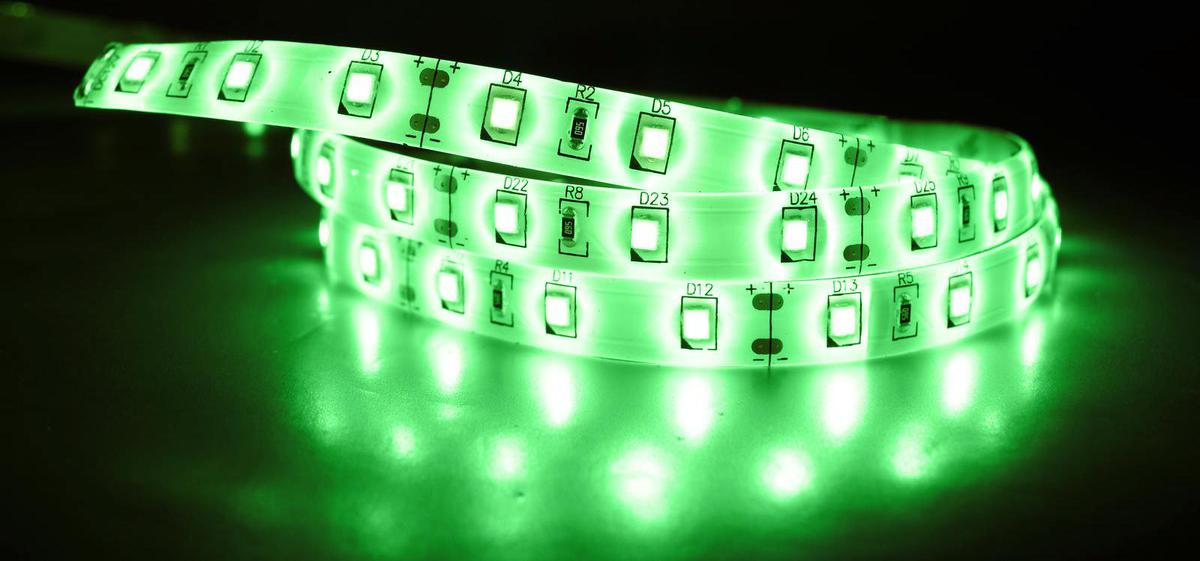 LED pásik zaliaty 4,8W/m zelená 12V