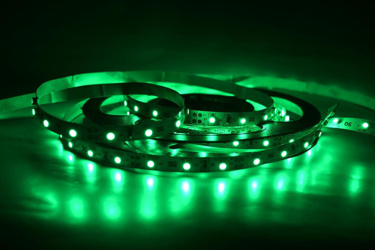 LED pásik 9,6W/m vnútorný zelená 24V