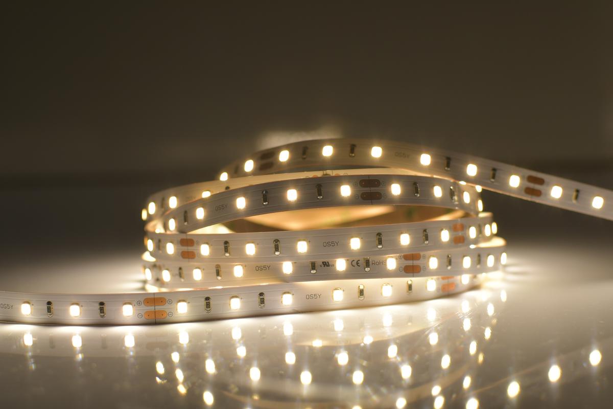 LED pásik 12W/m vnútorný záruka 5 rokov neutrálna biela 24V