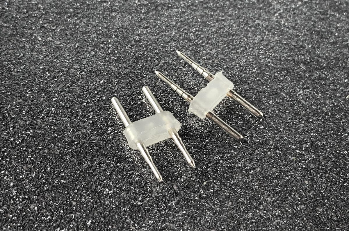 Tŕň spojky pre 230V LED pásiky TLP-230v3-tŕň spojky