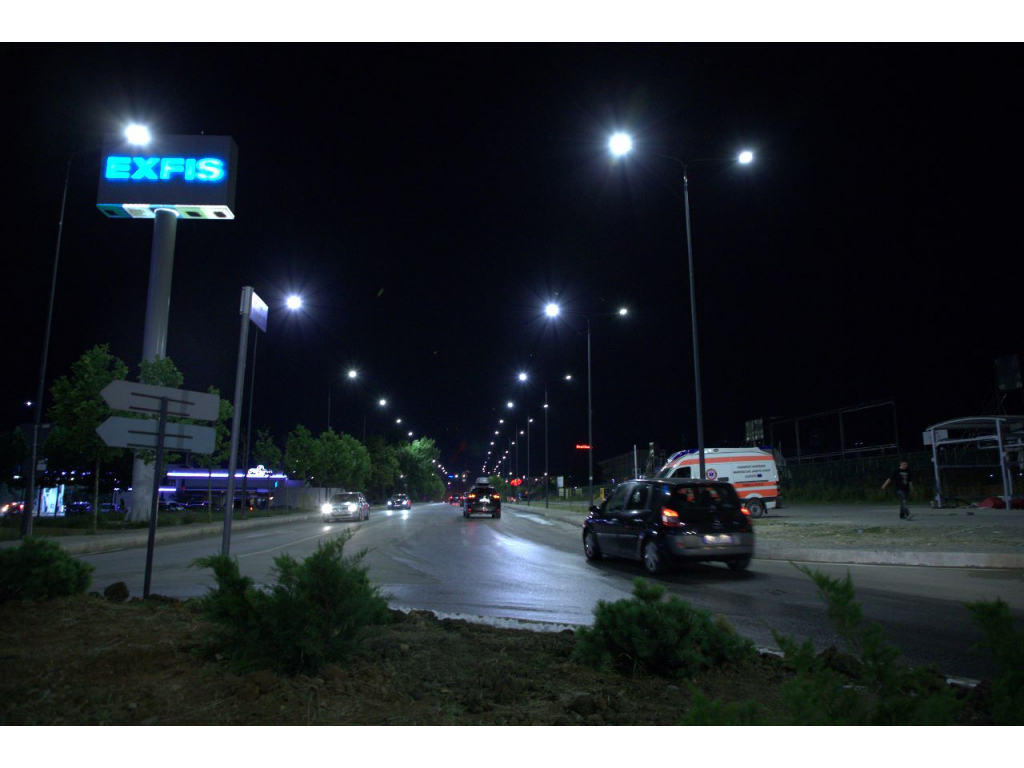 Bílé LED veřejné osvětlení 30W na výložník denní bílá