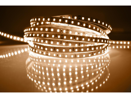 LED páska teplá bílá (Napětí 12V DC, Stupeň krytí IP20 - vnitřní, Výkon 24W/m)