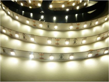 LED páska denní bílá (Napětí 12V DC, Stupeň krytí IP20 - vnitřní, Výkon 9,6W/m)