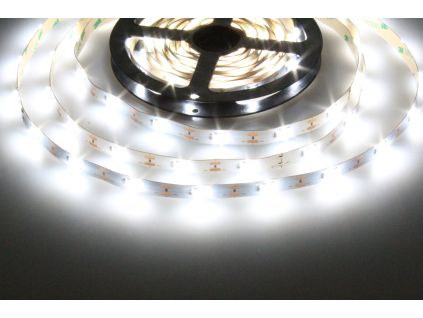 LED pásek LENS záruka 3 roky (Barva světla Teplá bílá, Stupeň krytí IP20 - vnitřní, Výkon 18W/m)