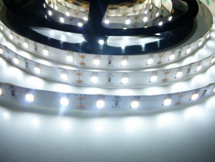 LED pásek 12W/m CRI-300 vnitřní záruka 3 roky studená bílá