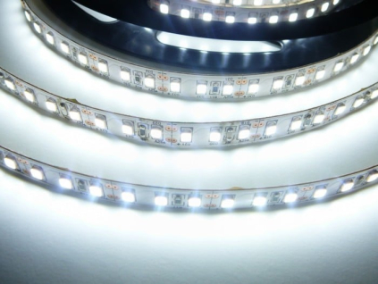 LED pásek 20W/m vnitřní studená bílá 12V