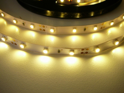 LED pásek 5m 4,8W ECONOMY studená bílá 12V