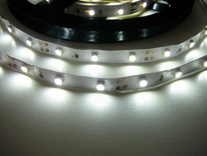 LED pásek 5m 4,8W ECONOMY studená bílá 12V