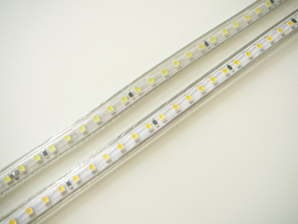 LED pásek 120LED 3528 7W studená bílá 230V