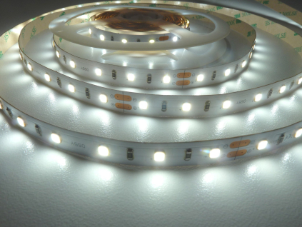 LED pásek 12W/m vnitřní záruka 5 let teplá bílá 24V