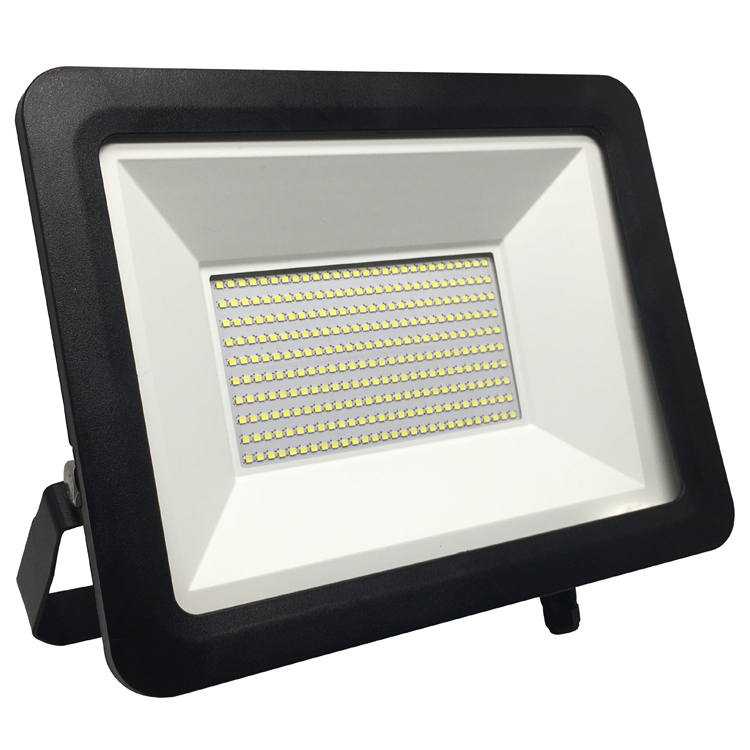 Černý LED reflektor city 5000K 150W