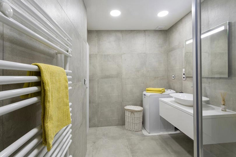 Bílý kulatý vestavný LED panel 225mm IP44