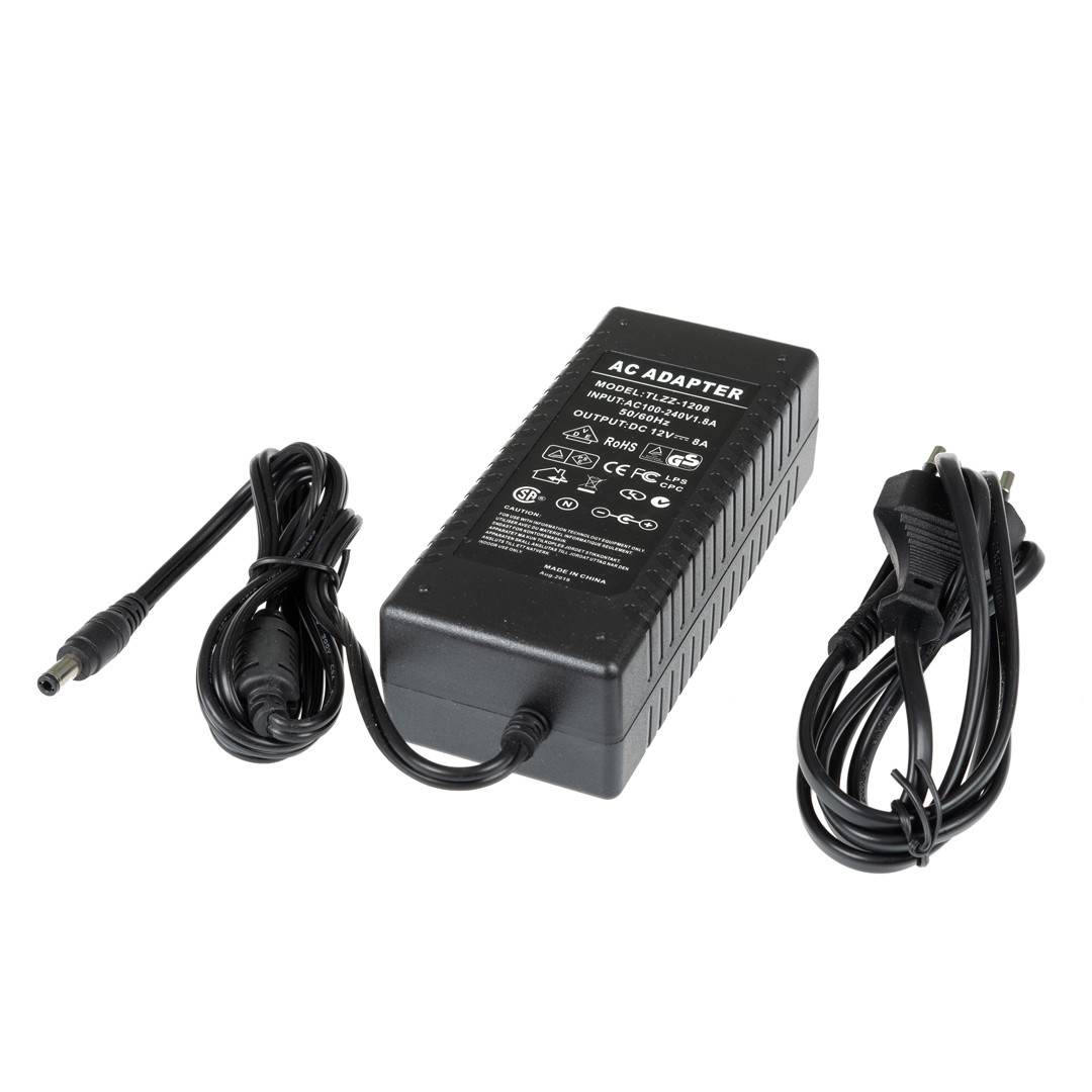 LED zdroj 12V 96W zásuvkový